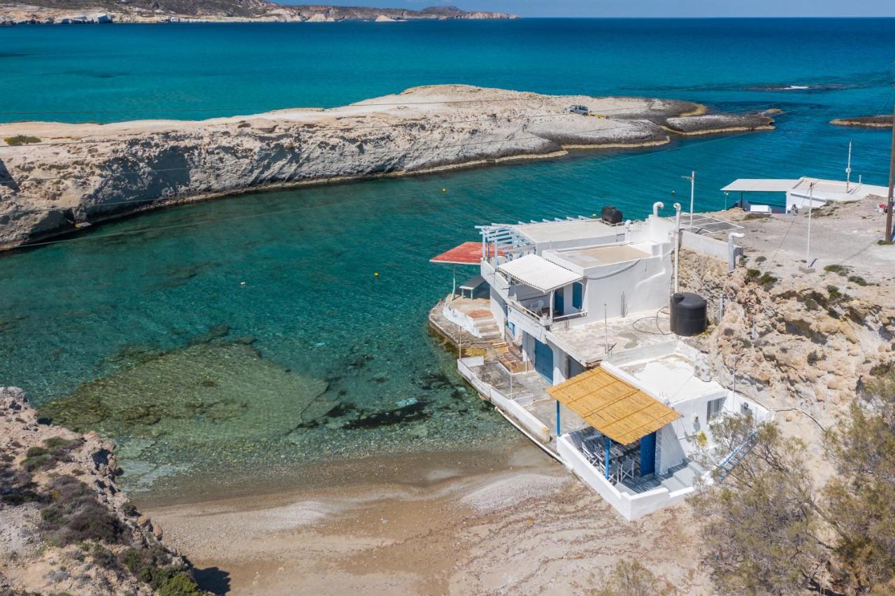 Almera Sea View Boat House Adamantas  Buitenkant foto